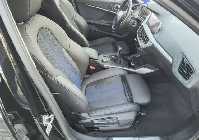 BMW Seria 1 118i Business Edition