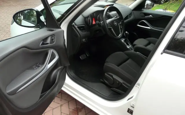 OPEL Zafira Tourer 1.4 Turbo Automatik Edition