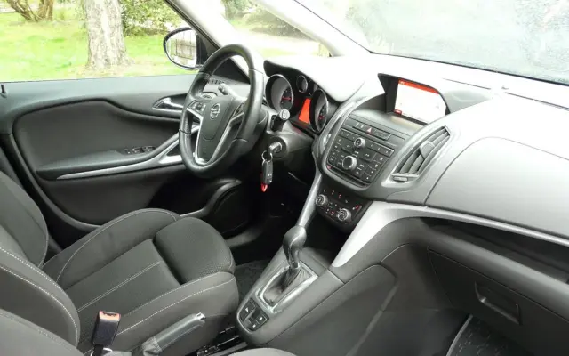 OPEL Zafira Tourer 1.4 Turbo Automatik Edition