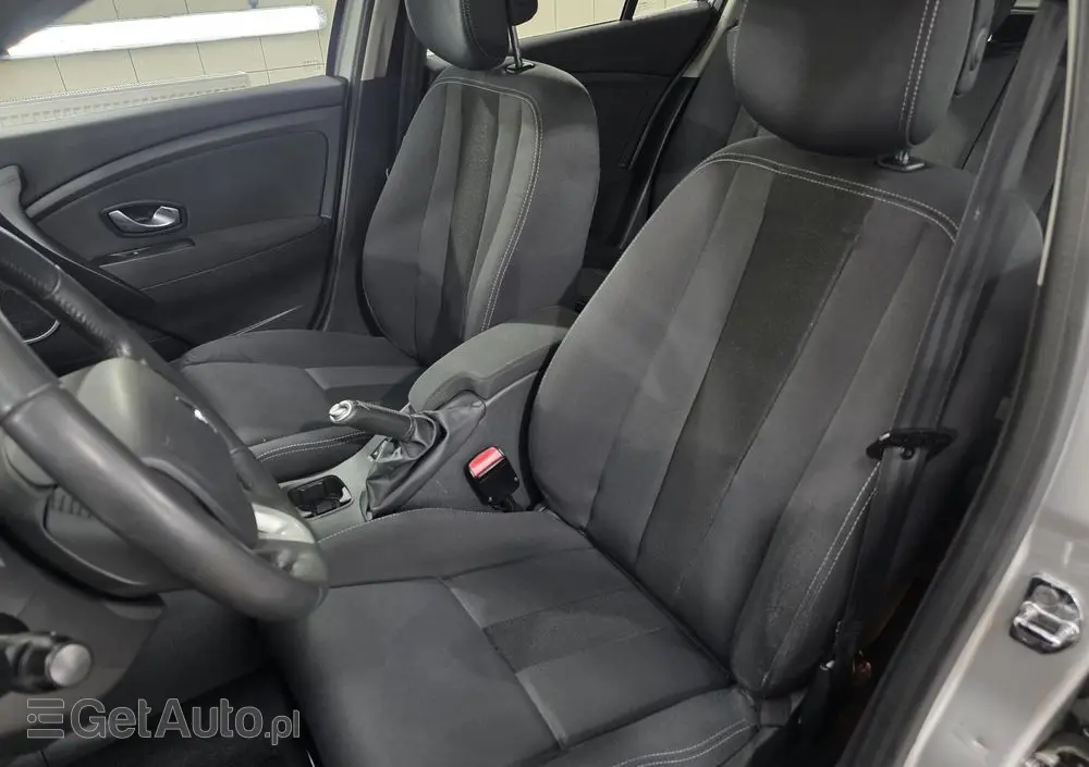 RENAULT Megane 1.6 16V 110 Dynamique