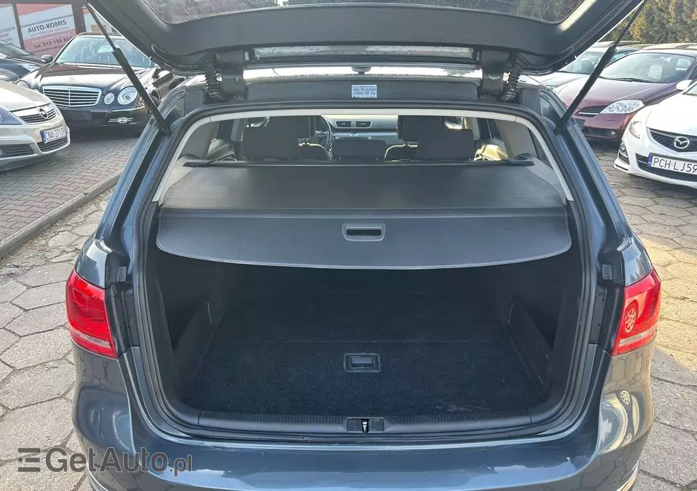 VOLKSWAGEN Passat 1.6 TDI Comfortline