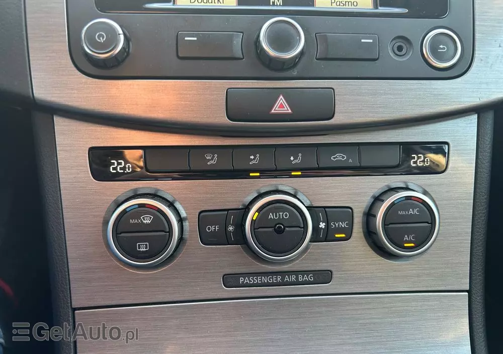 VOLKSWAGEN Passat 1.6 TDI Comfortline