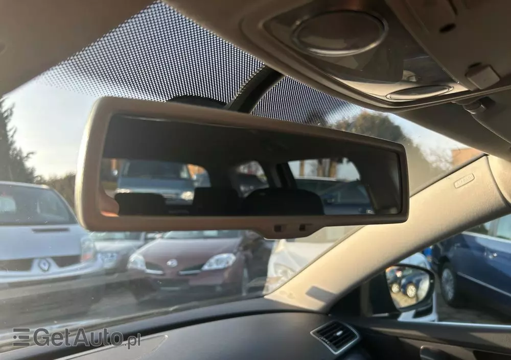 VOLKSWAGEN Passat 1.6 TDI Comfortline