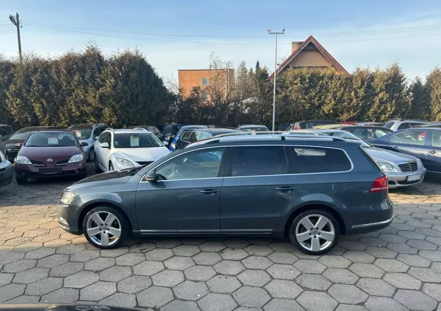 VOLKSWAGEN Passat 1.6 TDI Comfortline