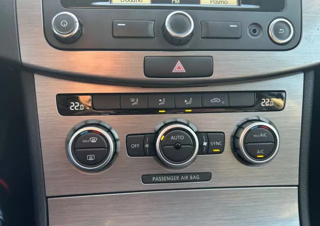 VOLKSWAGEN Passat 1.6 TDI Comfortline