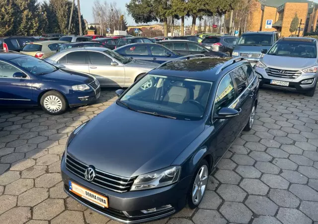 VOLKSWAGEN Passat 1.6 TDI Comfortline