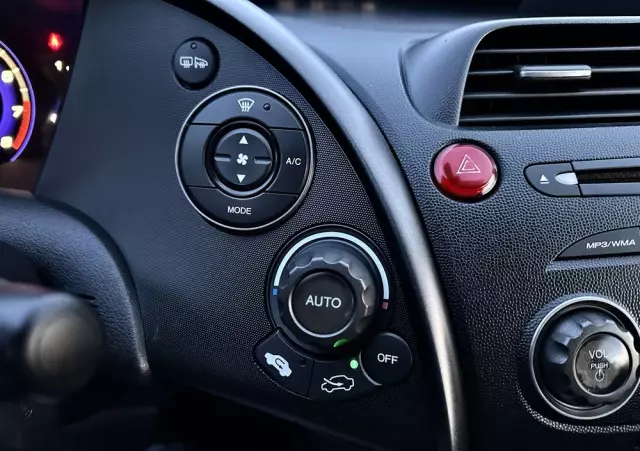 HONDA Civic 1.8 Comfort