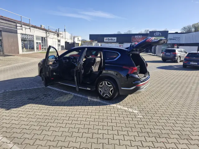 HYUNDAI Santa Fe Platinum 4WD