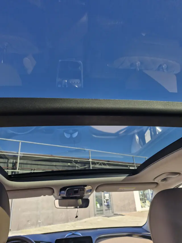 HYUNDAI Santa Fe Platinum 4WD