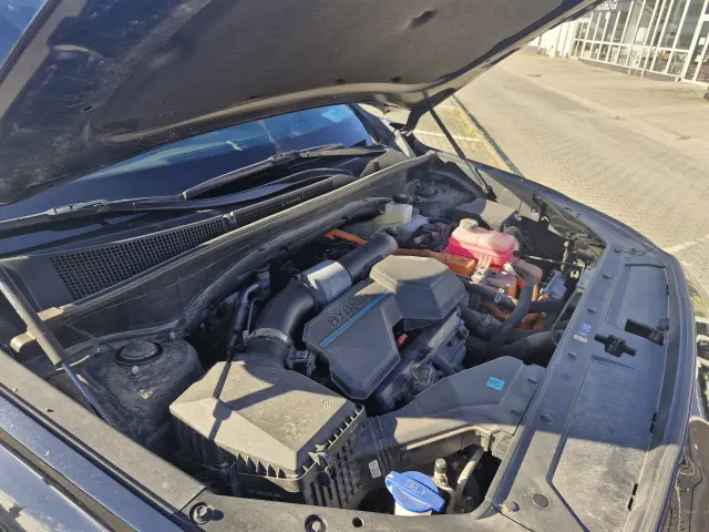 HYUNDAI Santa Fe Platinum 4WD