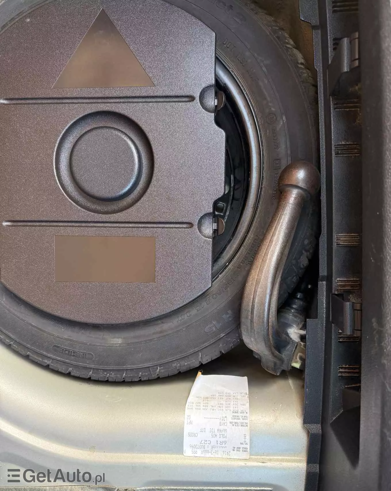 VOLKSWAGEN Polo Cross 