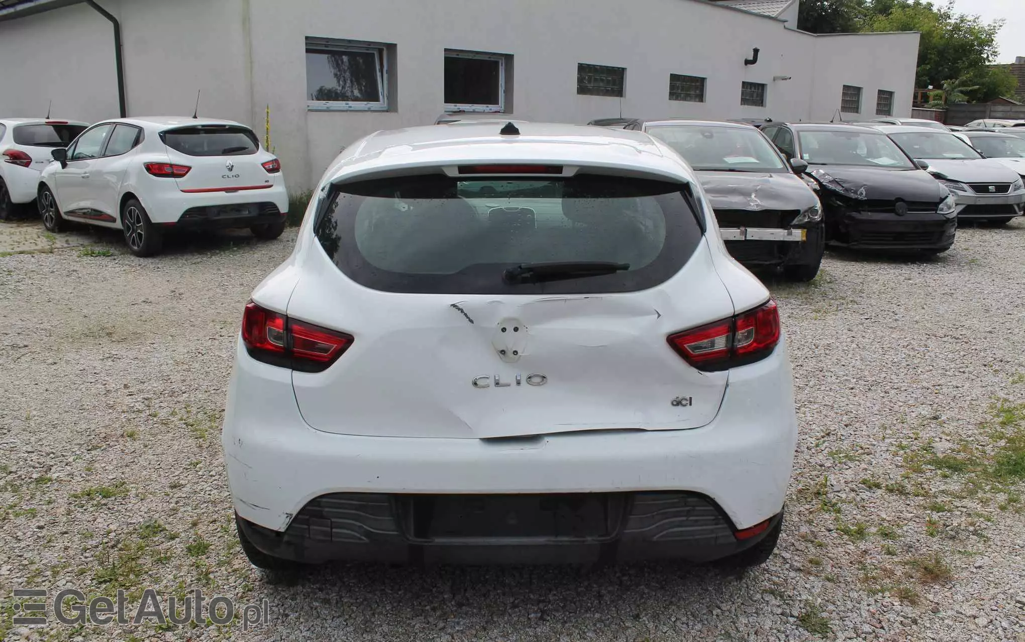 RENAULT Clio 