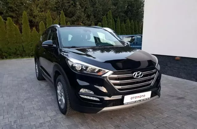 HYUNDAI Tucson 