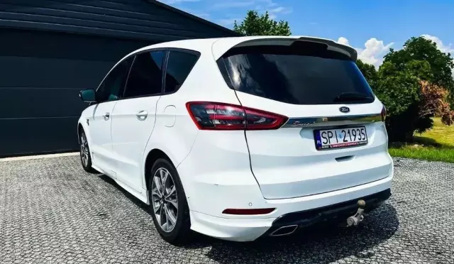 FORD S-MAX 