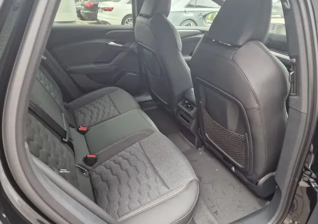 AUDI A6 Sportback e-tron 