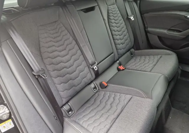 AUDI A6 Sportback e-tron 