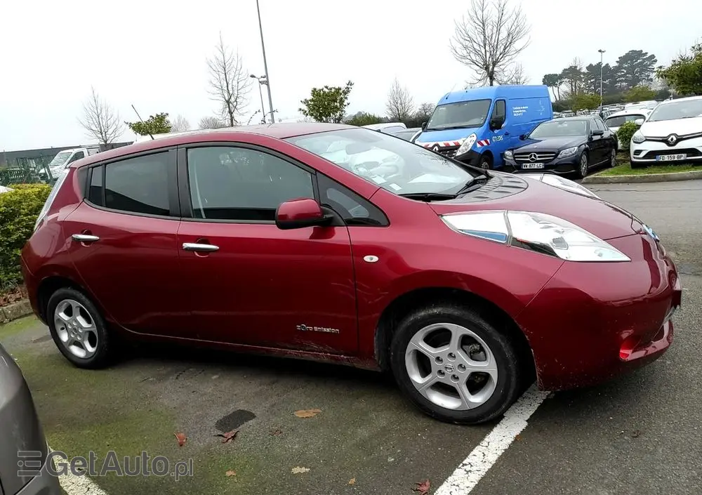 NISSAN Leaf 24 kWh (mit Batterie) Tekna