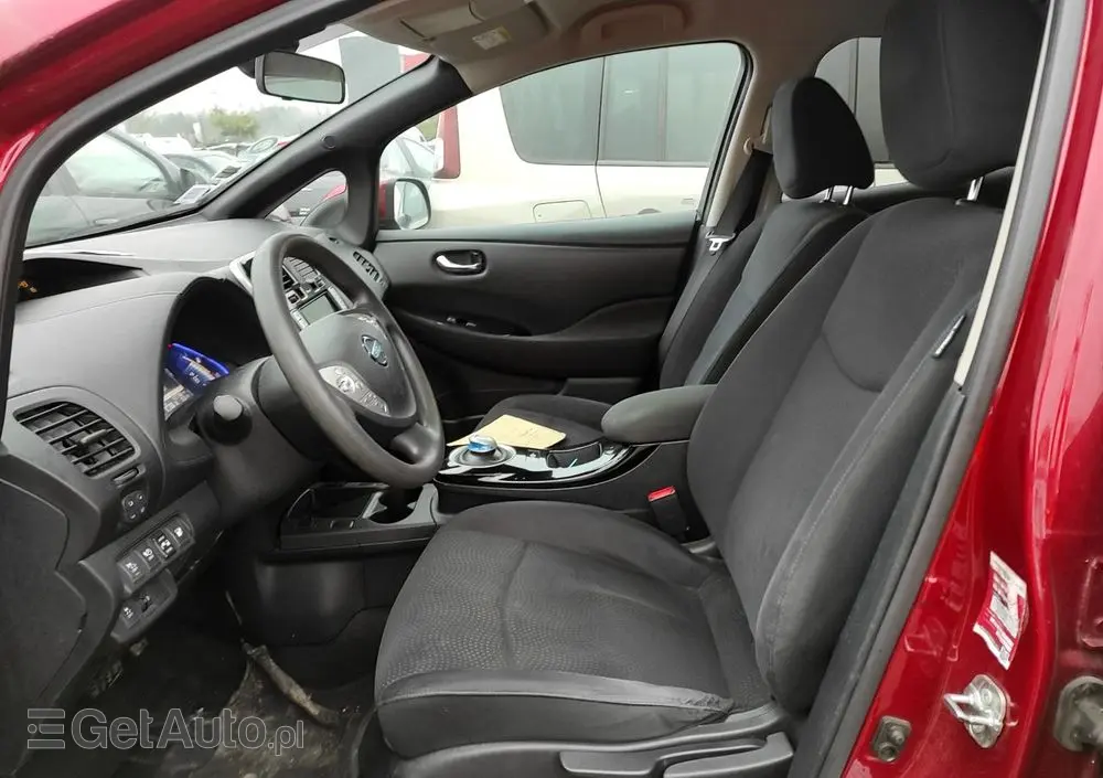 NISSAN Leaf 24 kWh (mit Batterie) Tekna