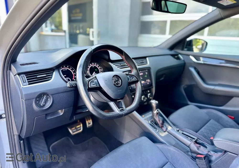 SKODA Octavia 2.0 TDI 4x4 DSG RS