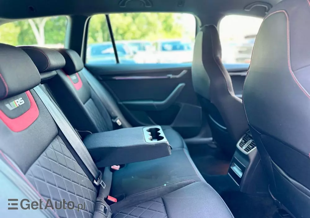 SKODA Octavia 2.0 TDI 4x4 DSG RS