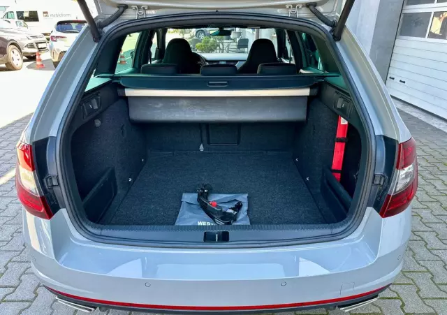 SKODA Octavia 2.0 TDI 4x4 DSG RS