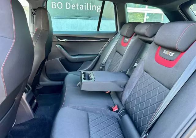 SKODA Octavia 2.0 TDI 4x4 DSG RS