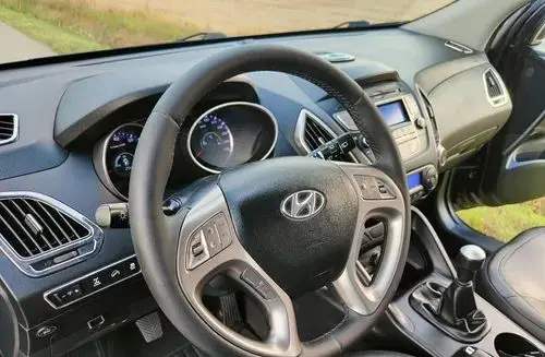 HYUNDAI Ix35 