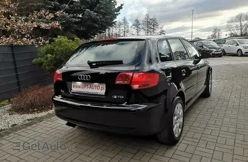 AUDI A3 