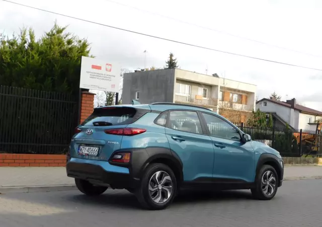 HYUNDAI Kona 1.6 GDI Hybrid Comfort DCT