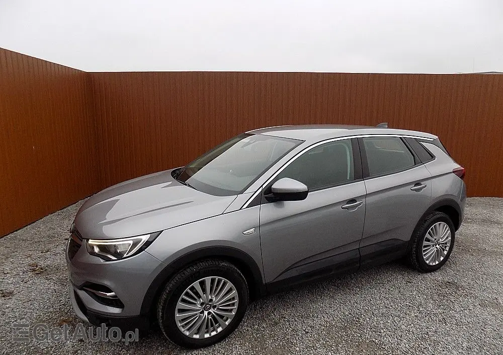 OPEL Grandland X 