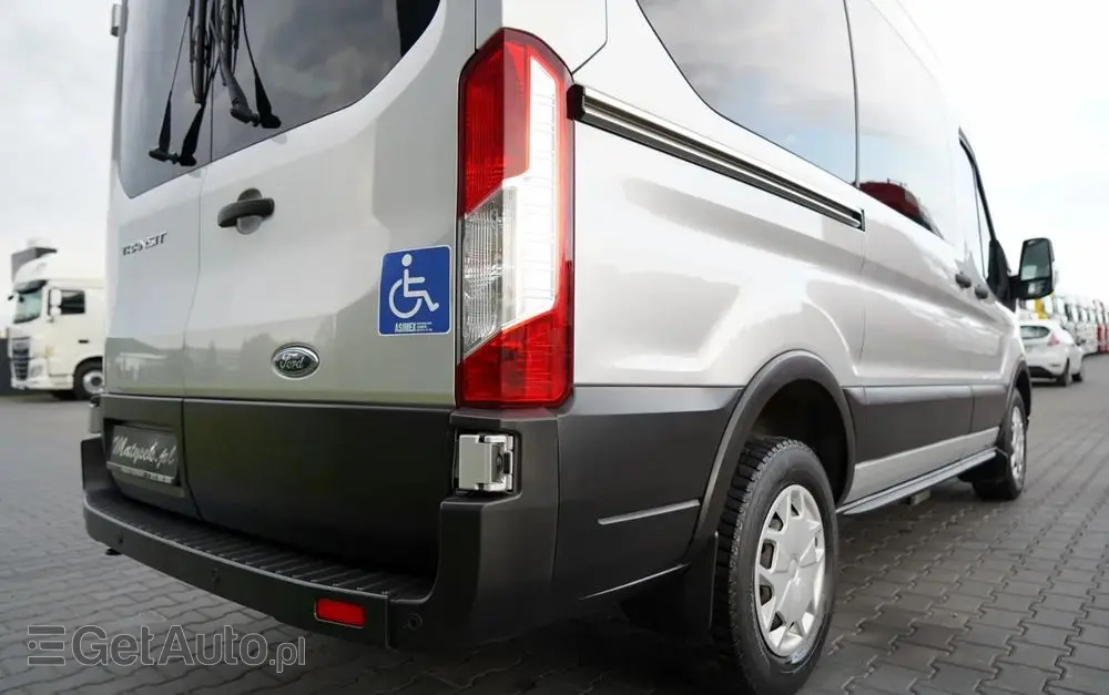 FORD TRANSIT / 9 MIEJSC / 2021 ROK / SPROWADZONY 
