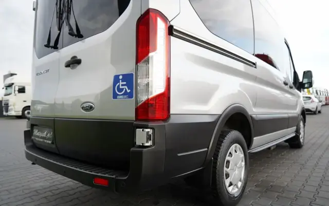 FORD TRANSIT / 9 MIEJSC / 2021 ROK / SPROWADZONY 