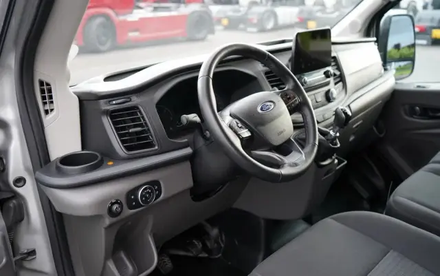 FORD TRANSIT / 9 MIEJSC / 2021 ROK / SPROWADZONY 