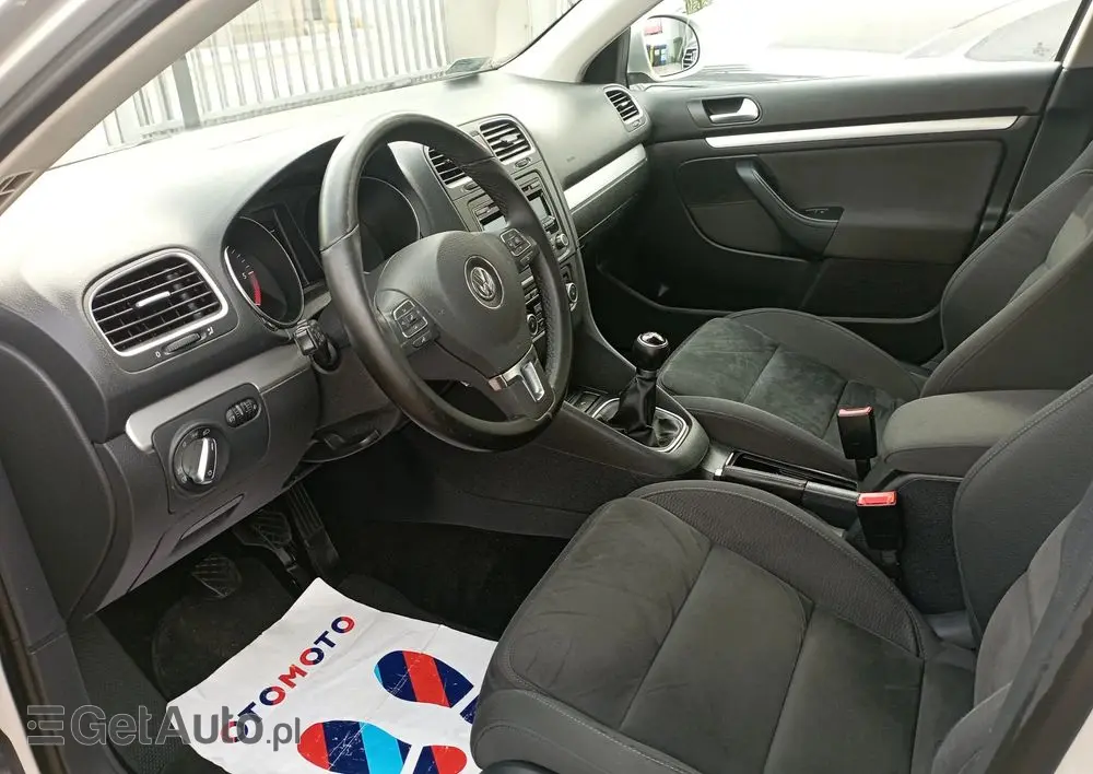 VOLKSWAGEN Golf Variant 1.6 TDI Comfortline