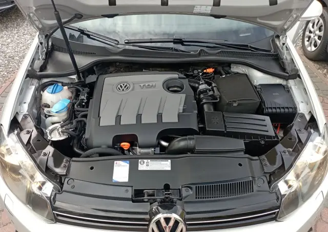 VOLKSWAGEN Golf Variant 1.6 TDI Comfortline