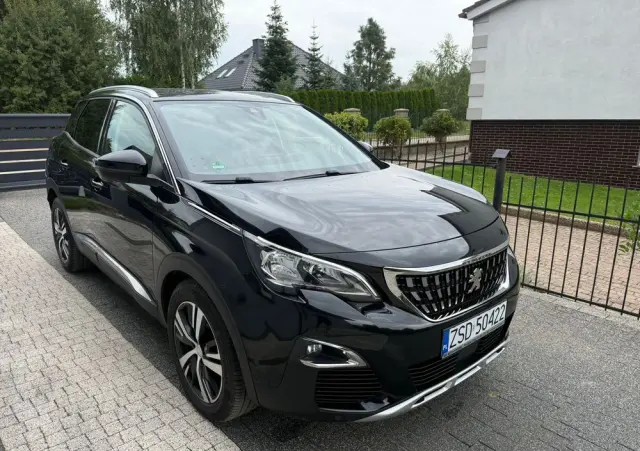 PEUGEOT 3008 HDi 150 Allure