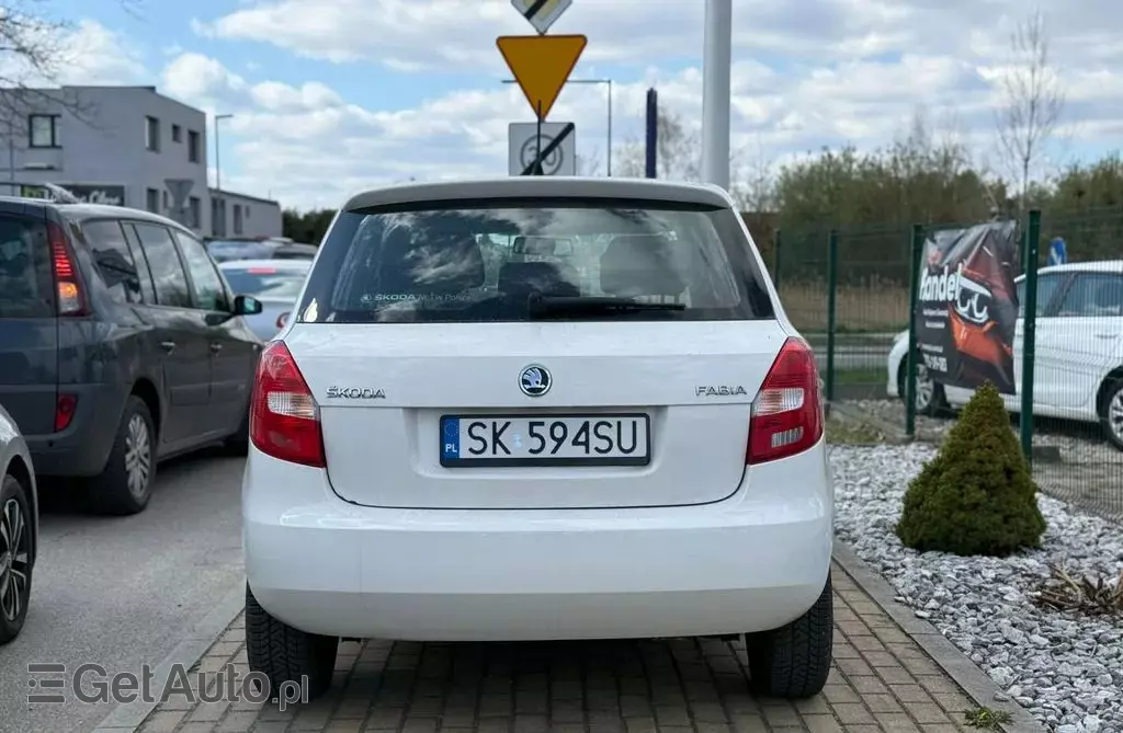 SKODA Fabia 