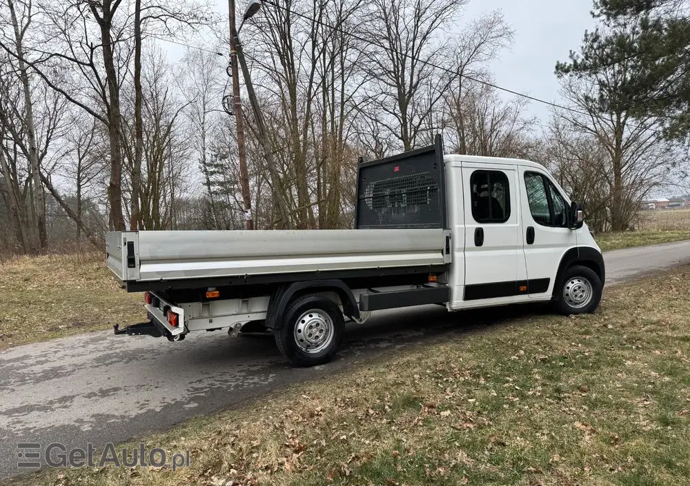 PEUGEOT Boxer Maxi 2.2 HDI 165KM L4 Brygadówka 