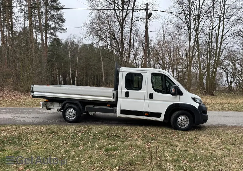 PEUGEOT Boxer Maxi 2.2 HDI 165KM L4 Brygadówka 