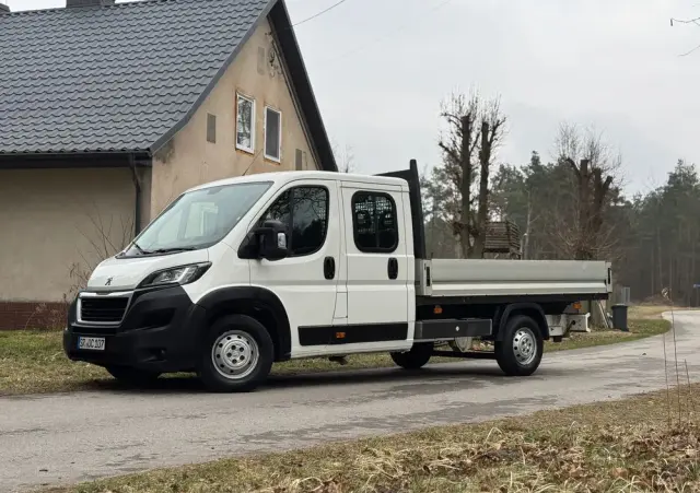 PEUGEOT Boxer Maxi 2.2 HDI 165KM L4 Brygadówka 