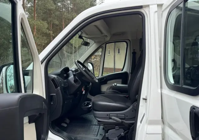 PEUGEOT Boxer Maxi 2.2 HDI 165KM L4 Brygadówka 