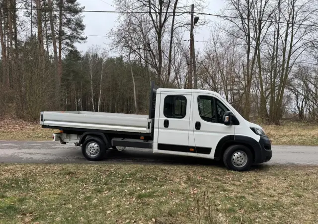 PEUGEOT Boxer Maxi 2.2 HDI 165KM L4 Brygadówka 