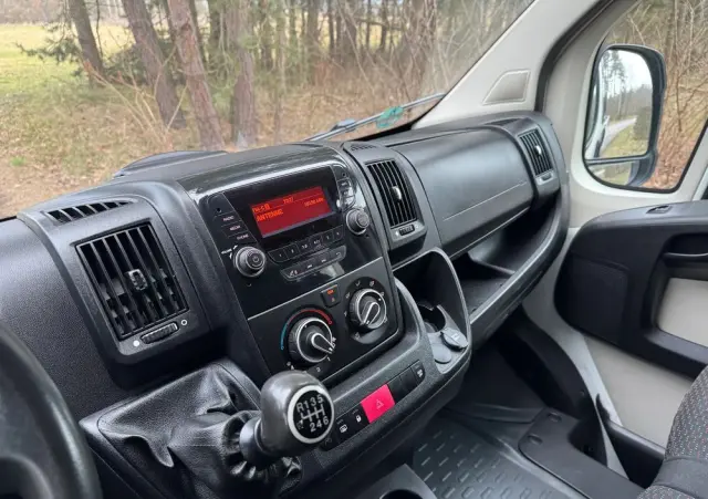 PEUGEOT Boxer Maxi 2.2 HDI 165KM L4 Brygadówka 