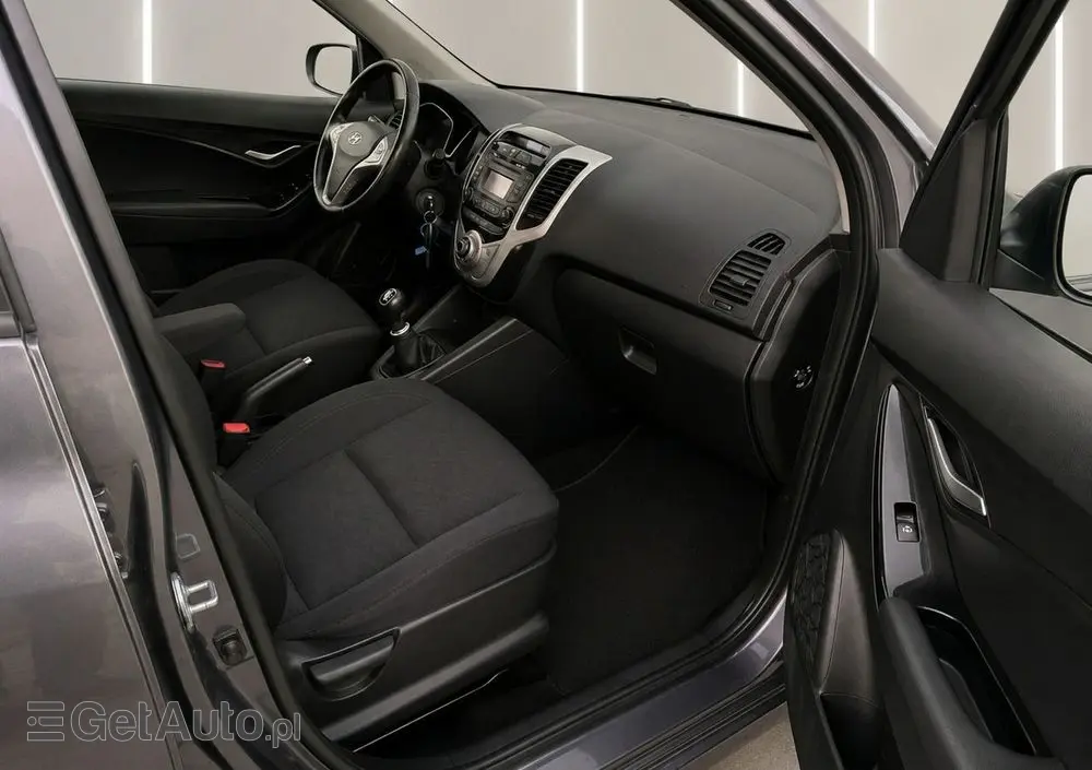 HYUNDAI Ix20 