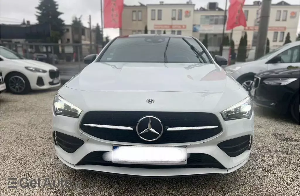 MERCEDES-BENZ CLA 