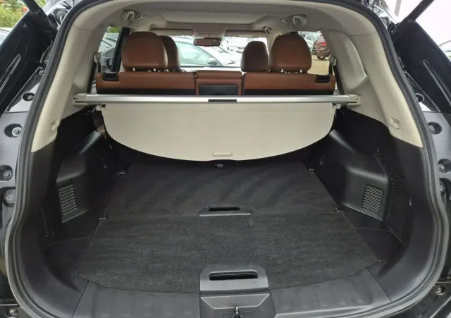 NISSAN X-Trail 1.7 dCi Tekna 4WD