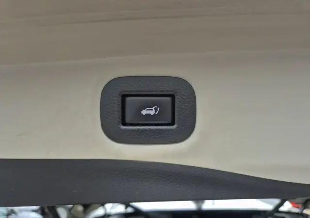 NISSAN X-Trail 1.7 dCi Tekna 4WD