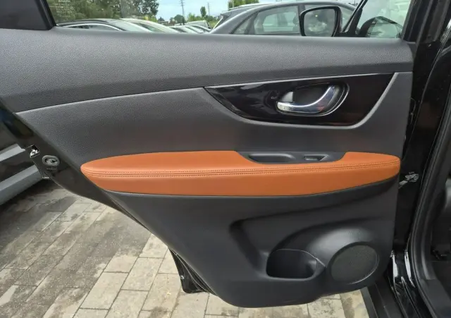 NISSAN X-Trail 1.7 dCi Tekna 4WD