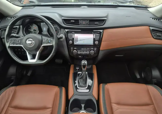 NISSAN X-Trail 1.7 dCi Tekna 4WD