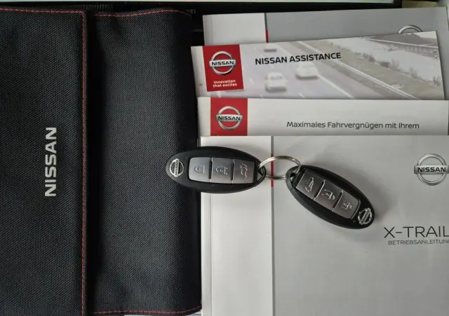 NISSAN X-Trail 1.7 dCi Tekna 4WD